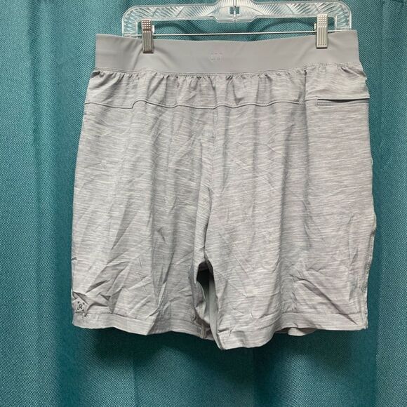 Lululemon Gray Lined Training Shorts Size Large - Picture 1 of 10